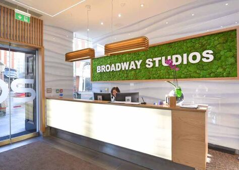 Office Space 20 Broadway Studios - Image 3