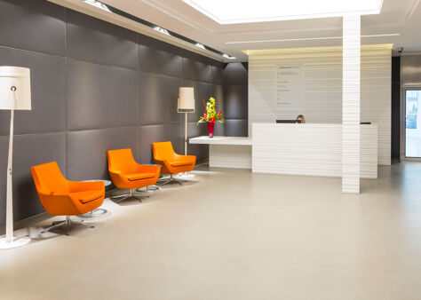 Office Space 6 Chesterfield Gardens - Image 2