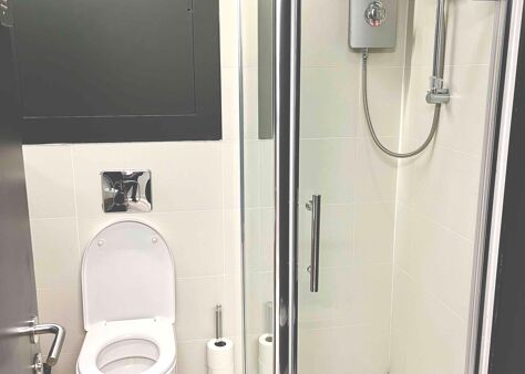 Office Space 20 Midtown - Image 15