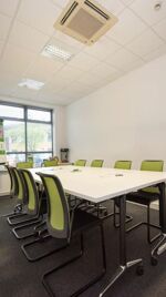 Office Space Crawley - Image 9