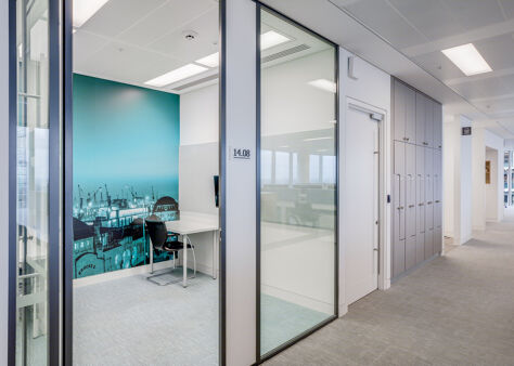 Office Space Aldgate Tower - Image 3