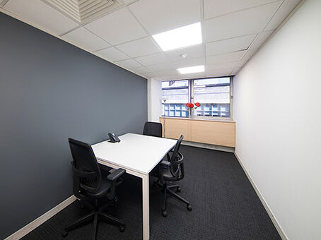 Office Space Nottingham City Centre - Image 8