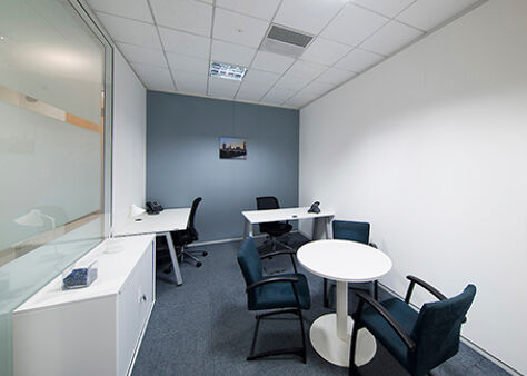 Office Space Slough Bath Road - Image 6