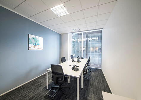 Office Space Slough Bath Road - Image 8