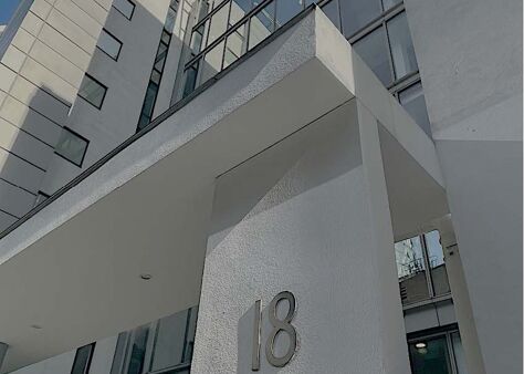 Office Space John Stow House  - Image 4