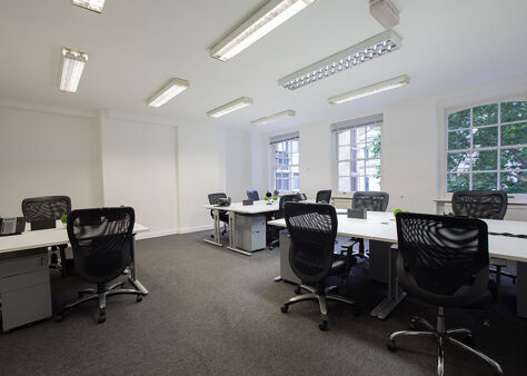 Image #8 of 28 Queen Street