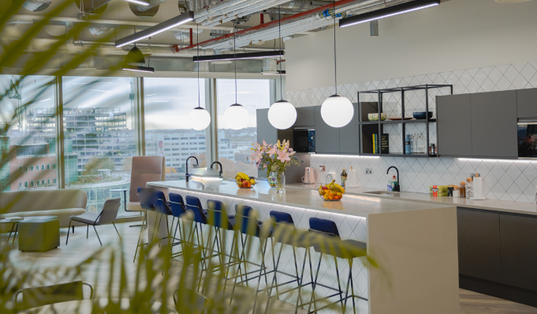 Office Space Venture X White City - Image 2