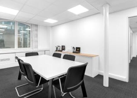 Office Space Vauxhall - Image 7