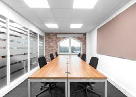 Office Space Vauxhall - Image 9