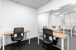 Office Space Vauxhall - Image 8