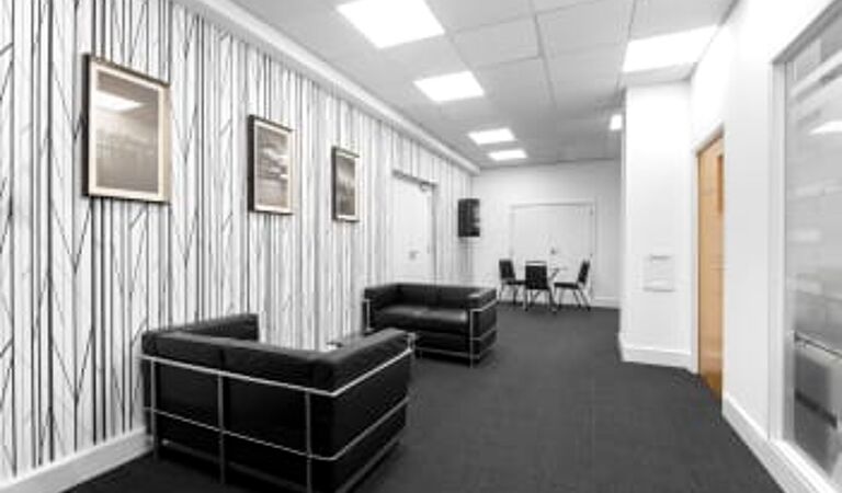 Office Space Vauxhall - Image 3