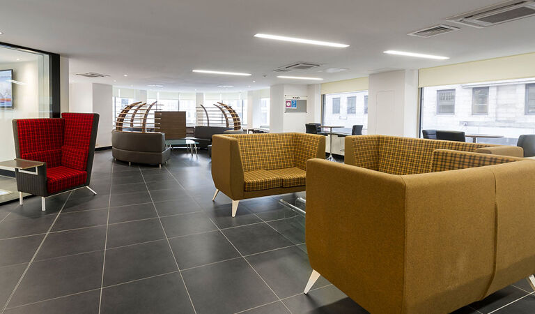 Image #3 of 18 King William Street