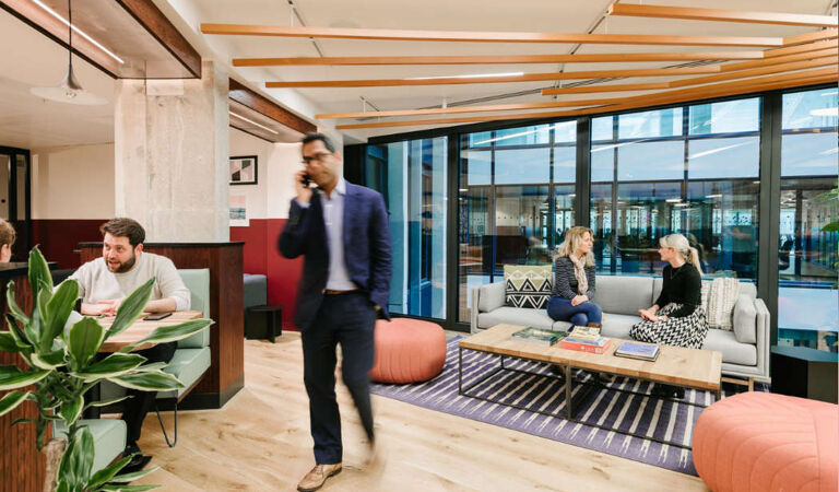 Image #3 of 30 Stamford Street