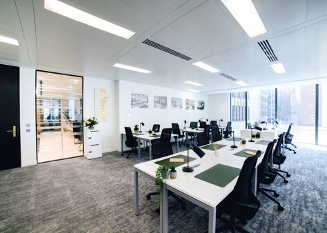 Office Space Mark Lane  - Image 16