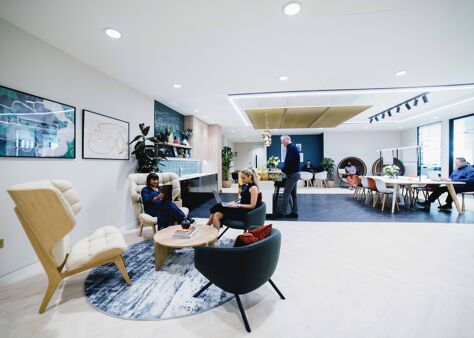 Office Space Mark Lane  - Image 10