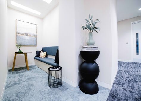 Office Space Mark Lane  - Image 5