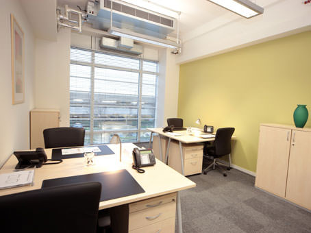 Office Space Farnborough Airport - Image 7