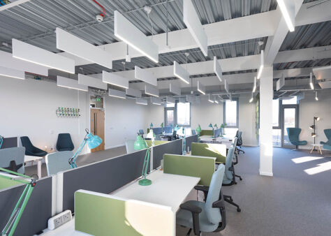 Office Space Magenta - Image 5