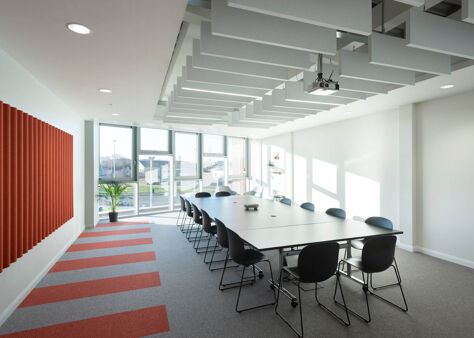 Office Space Magenta - Image 6