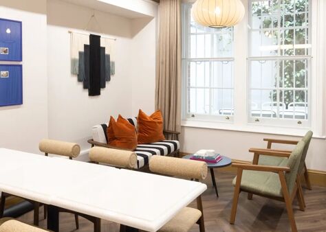 Office Space 142 Buckingham Palace Road - Image 2