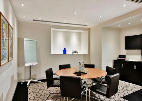 Office Space 1 Cornhill - Image 5