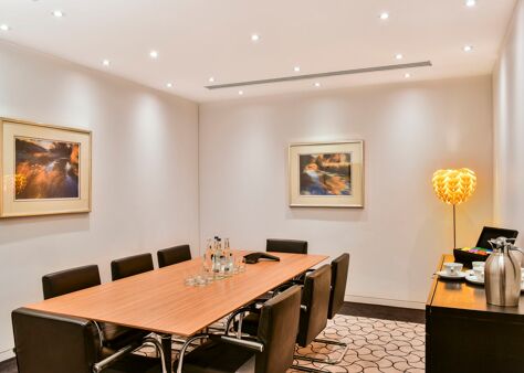 Office Space 1 Cornhill - Image 12