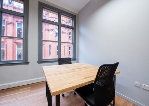 Office Space 11-14 Cannon Street - Image 5