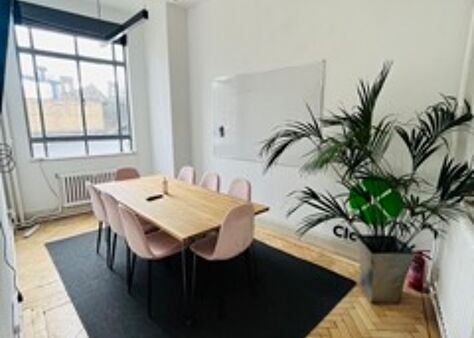 Office Space Borough - Image 11