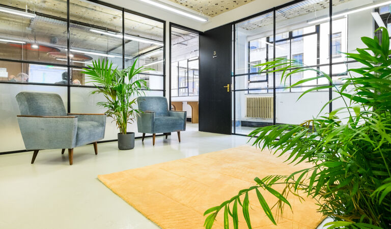 Office Space Bonhill Street - Image 4