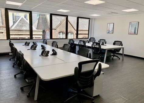 Office Space Farringdon - Image 4