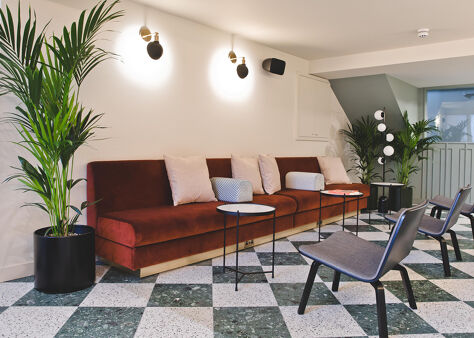 Office Space Belle House - Image 4