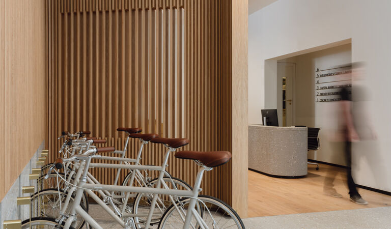 Office Space Cannongate House - Image 2