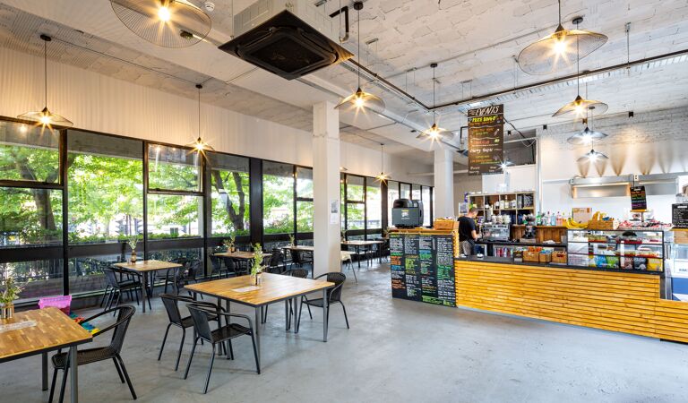 Office Space Station House - Image 2