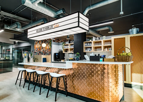 Office Space Soho - Image 2