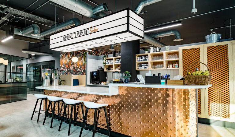 Office Space Soho - Image 2