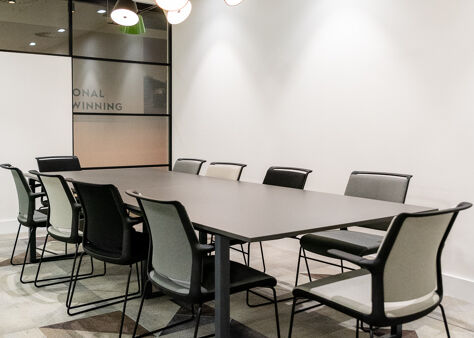 Office Space Forge Studios - Image 19