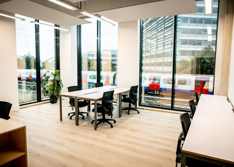 Office Space Chiswick Works - Image 6