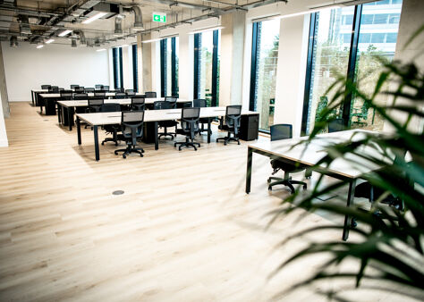 Office Space Chiswick Works - Image 11