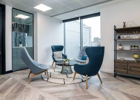 Office Space The Capitol Building - Image 8