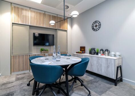 Office Space The Capitol Building - Image 14