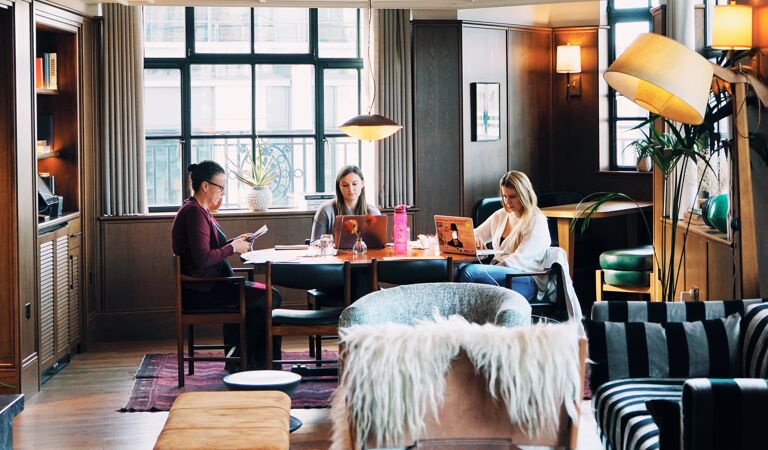 Office Space Mortimer House - Image 1