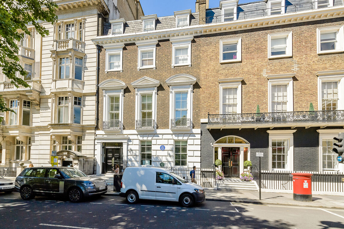 Office Space 18 Cavendish Square - Image 1