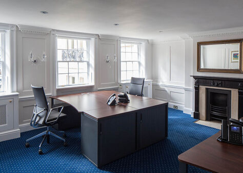 Image #4 of 24 Berkeley Square