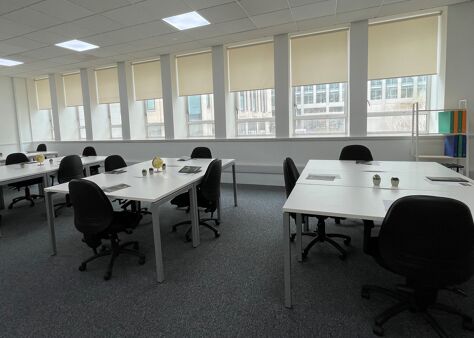 Office Space Fredericks - Image 11