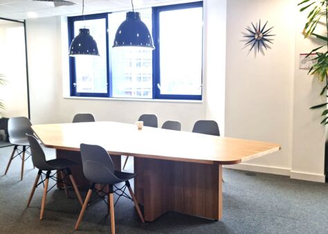 Office Space 27 Hill Street - Image 5