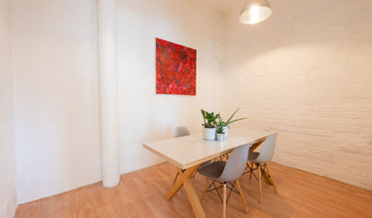 Office Space Giles Street Studios - Image 3