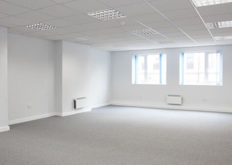 Office Space 1a Grove Arcade - Image 2