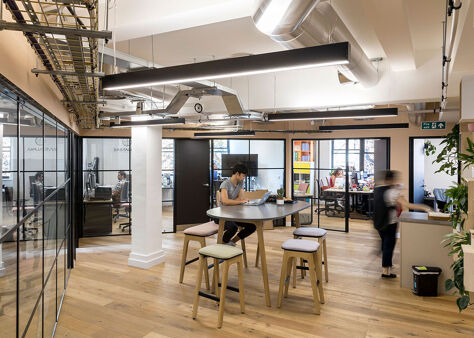 Image #4 of Asra House