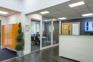 Office Space Farnborough - Image 7