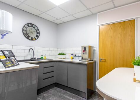 Office Space Farnborough - Image 9